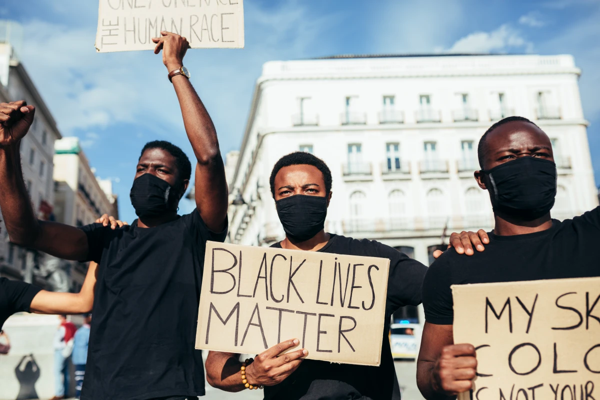 Le droit à la vie face aux violences policières : un équilibre juridique fragile